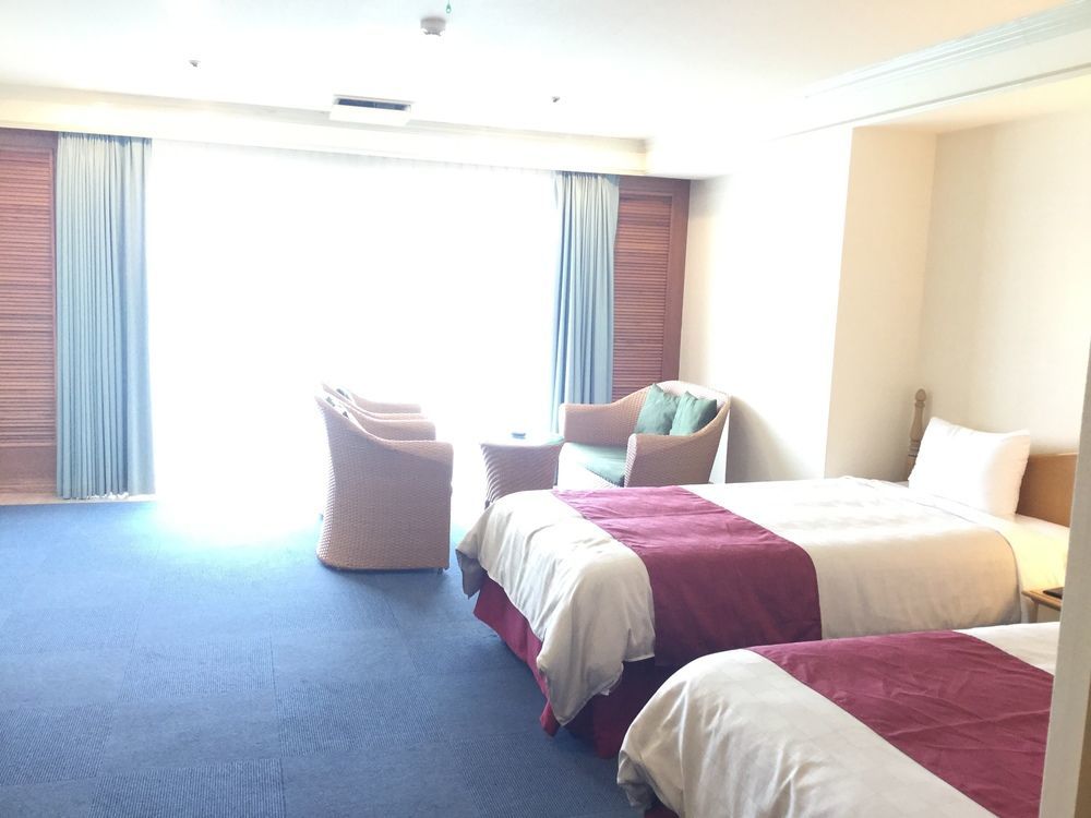 Resort Hotel Bel Paraiso Nakijin Exterior photo